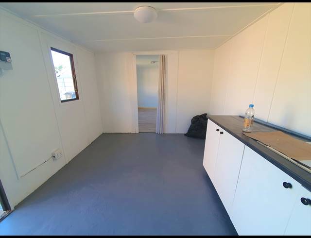 1 BEDROOM APARTMENT TO LET IN VASCO ESTATE